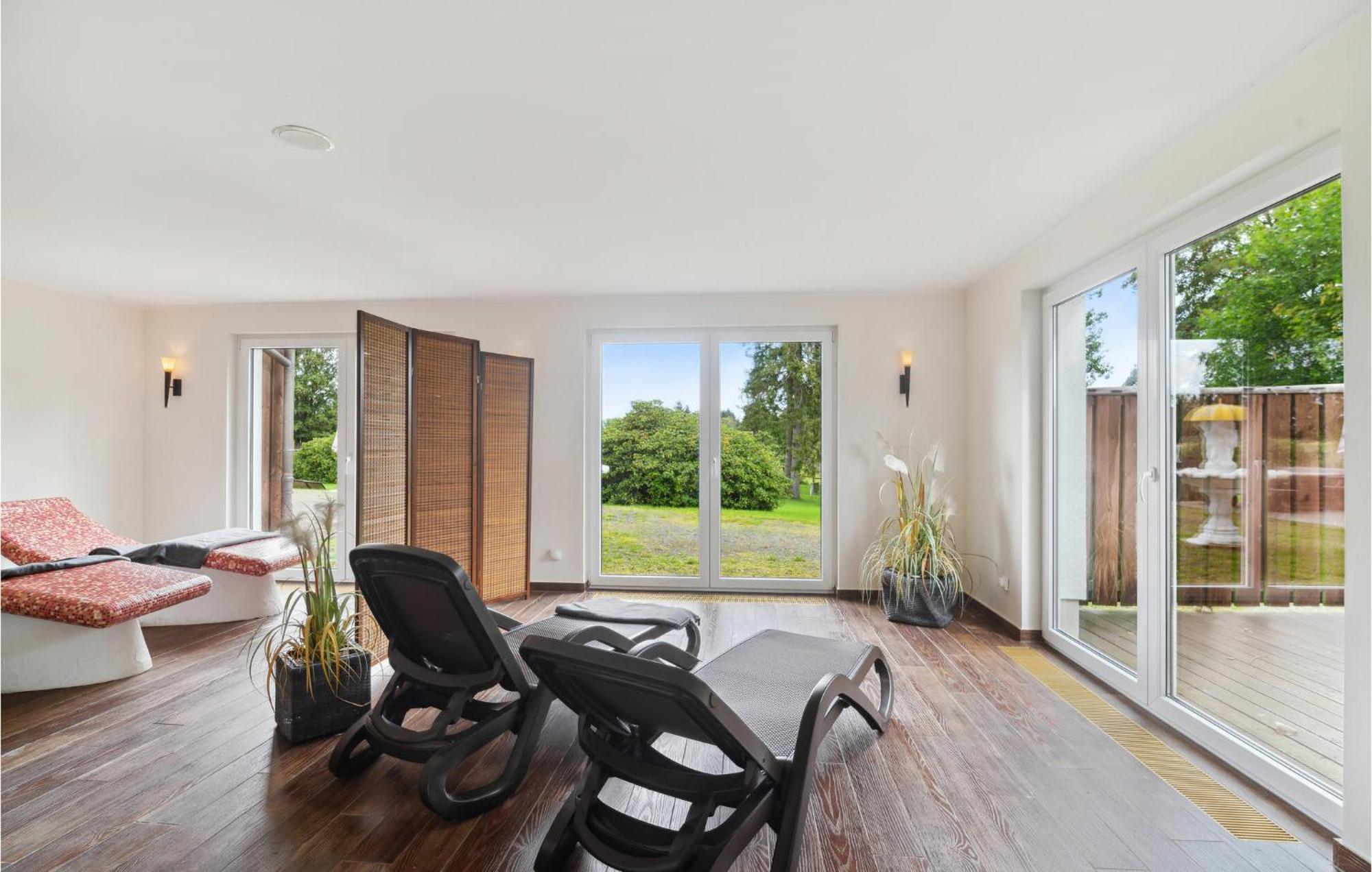 Stunning Home In Oberharz With Wifi Benneckenstein Exteriör bild